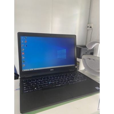 Laptop Dell 5580