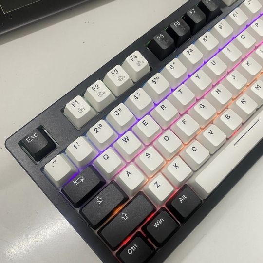 Bàn phím cơ Dareu EK87 V2 White Black PBT Dream Switch