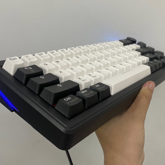 Bàn phím cơ DareU EK65s